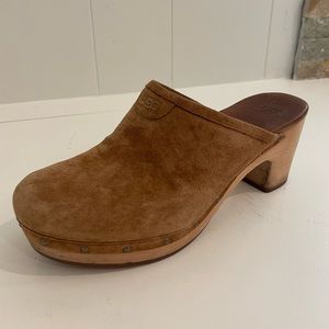 UGG Abbie Clogs Tan US 7